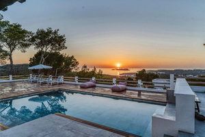 Ibiza Villa mit Pool - Vista Cala Tarida