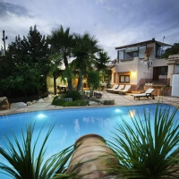 Ibiza Villa tennis court and pool - Casa Jordi