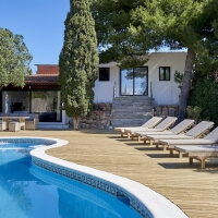 Villa en Ibiza con piscina - Casa Blanca - cerca de la ciudad de Ibiza y con vistas al mar