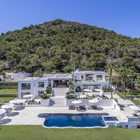 Ibiza Luxus Villa mit Pool - Cap Martinet - Neuste High End Villa