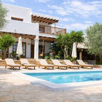 Villa Ibiza con Piscina - Can Negret - Casa de Pueblo Santa Gertrudis