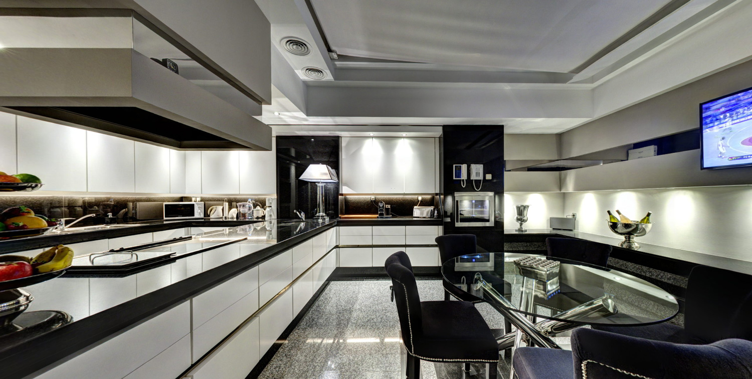 Kitchen-of-the-villa-Mirage-in-Ibiza-2014-08-19-16-07-281